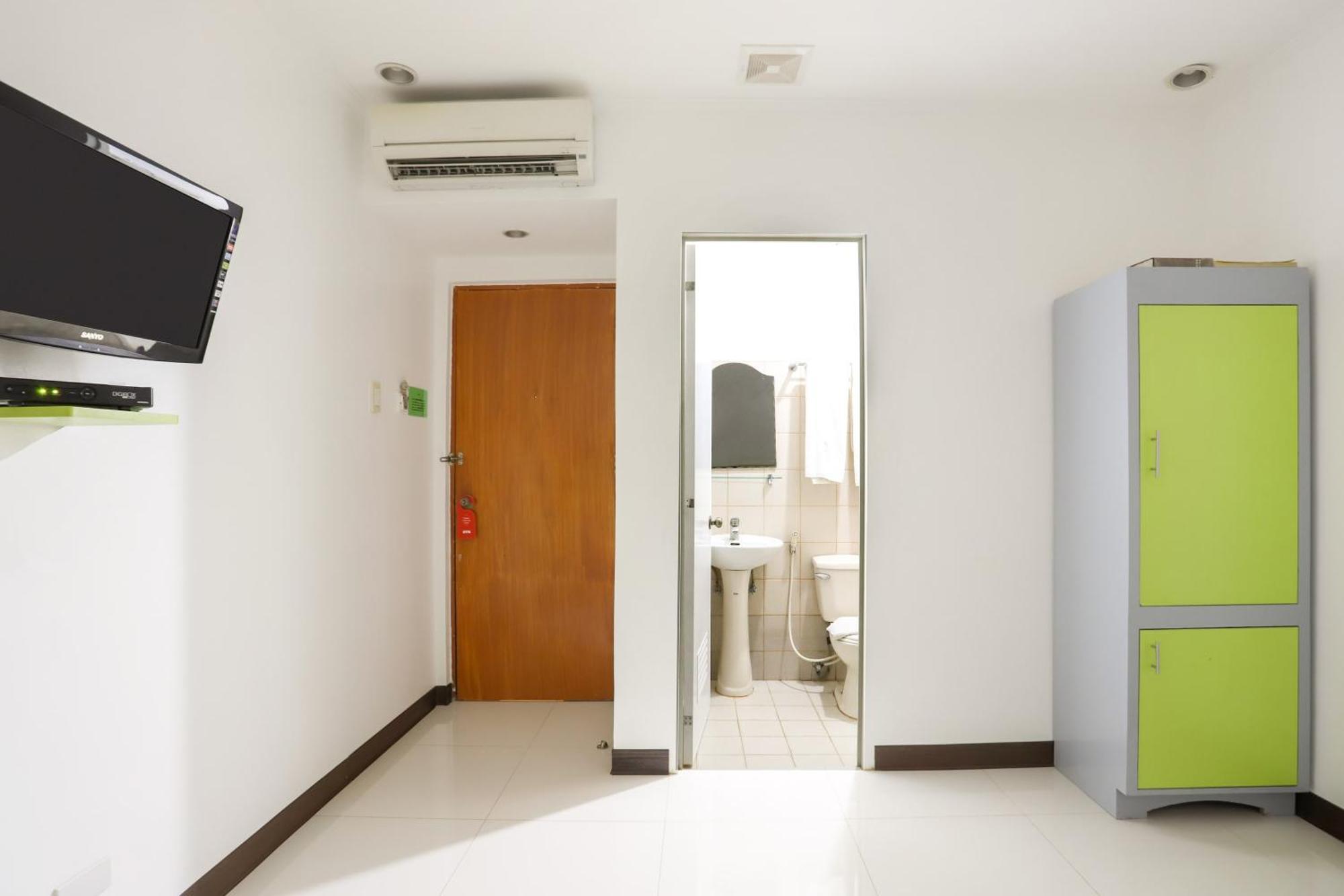 Oyo 210 Apple Tree Suites Cebu Exterior foto