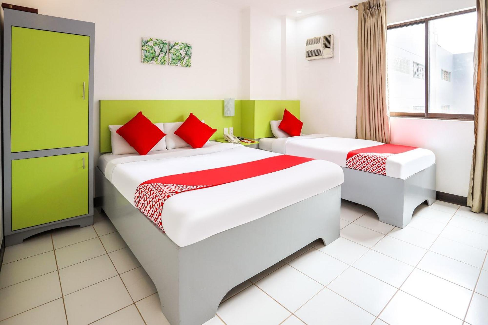 Oyo 210 Apple Tree Suites Cebu Exterior foto